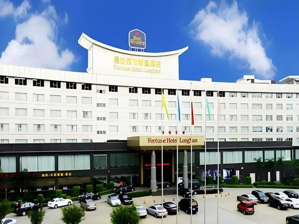 Fortune Hotel Longyan Bagian luar foto