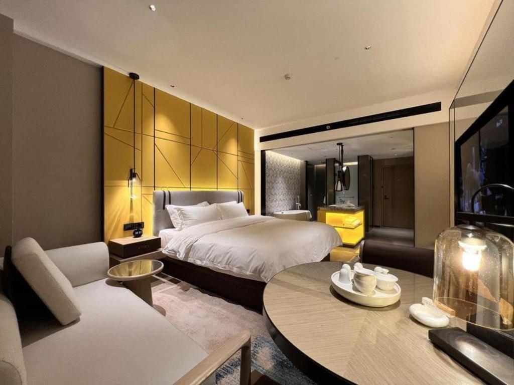 Fortune Hotel Longyan Bagian luar foto