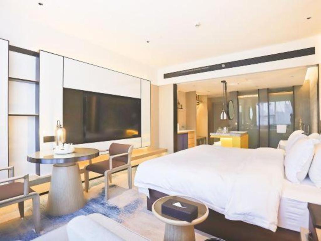 Fortune Hotel Longyan Bagian luar foto