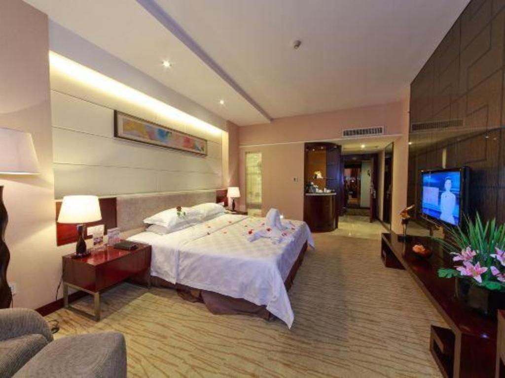 Fortune Hotel Longyan Bagian luar foto